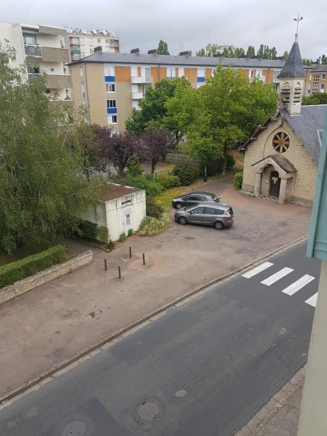 Chambres A Louer Dans Appartement Balcon - Wifi - Parking Gratuit เนอแวร์ ภายนอก รูปภาพ