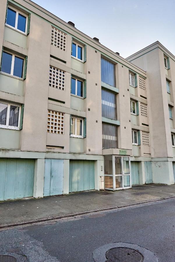 Chambres A Louer Dans Appartement Balcon - Wifi - Parking Gratuit เนอแวร์ ภายนอก รูปภาพ